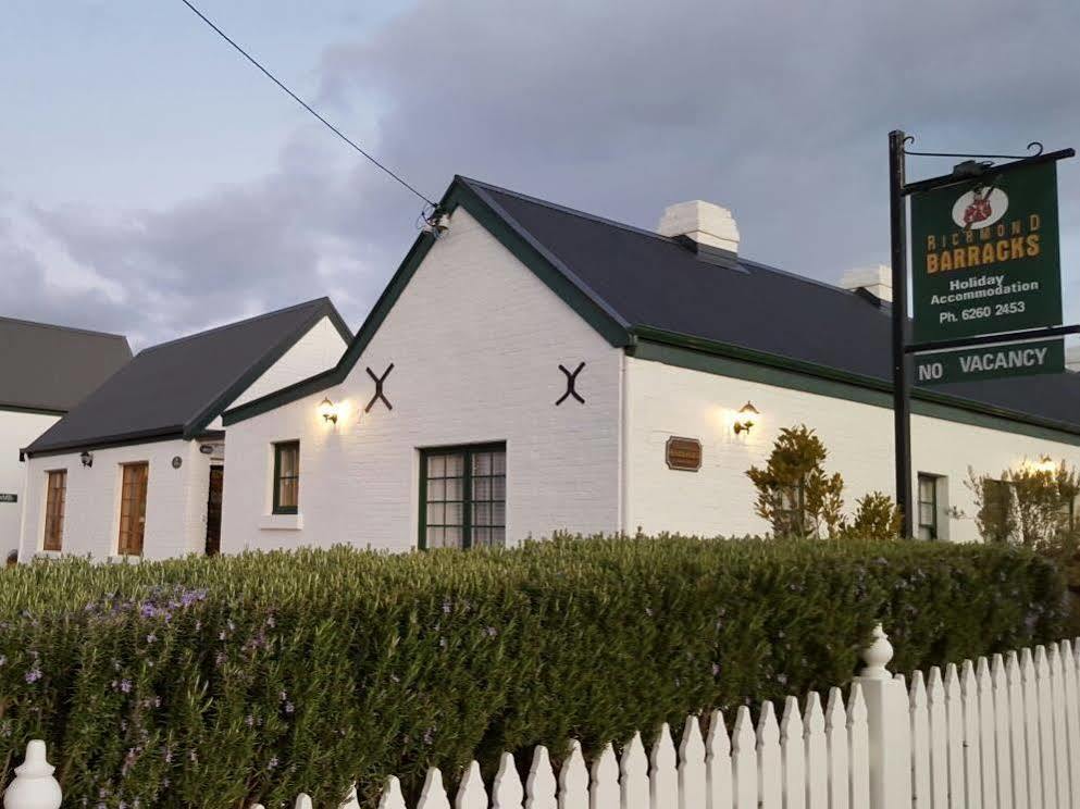 Richmond Barracks Hotel Kültér fotó